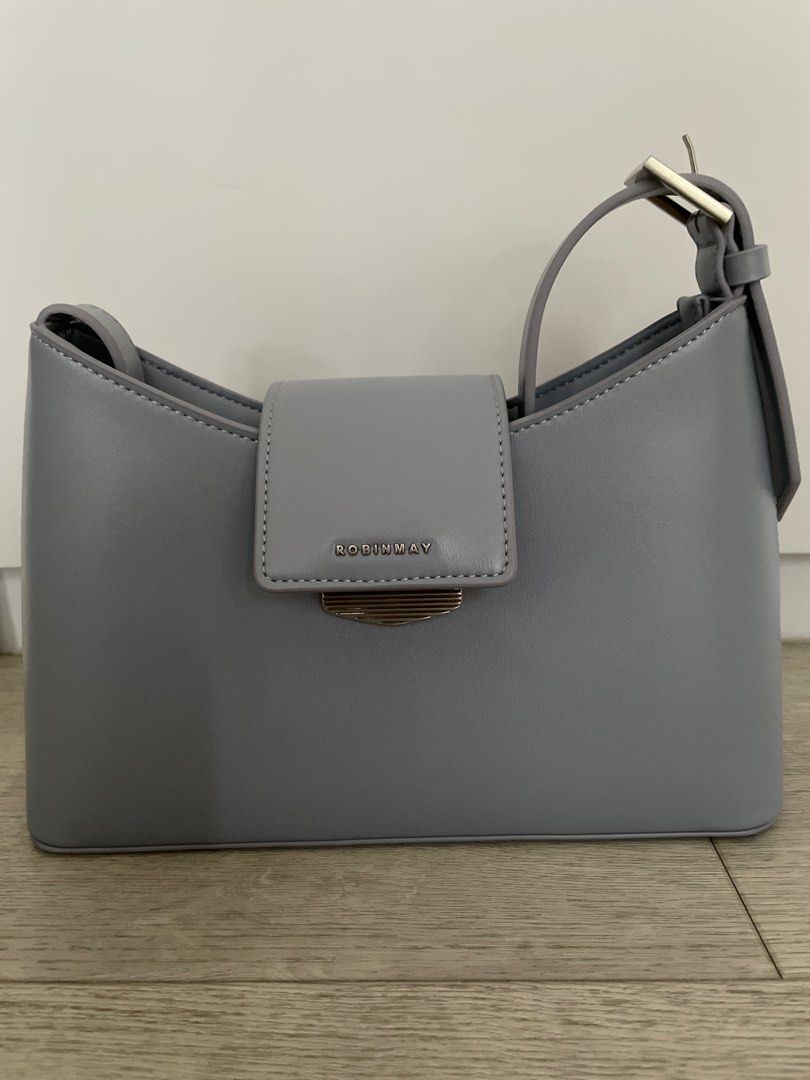 Robin may blue sling bag