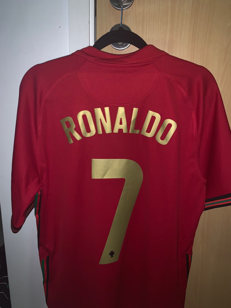 Ronaldo Portugal jersey, Men's Fashion, Activewear on Carousell