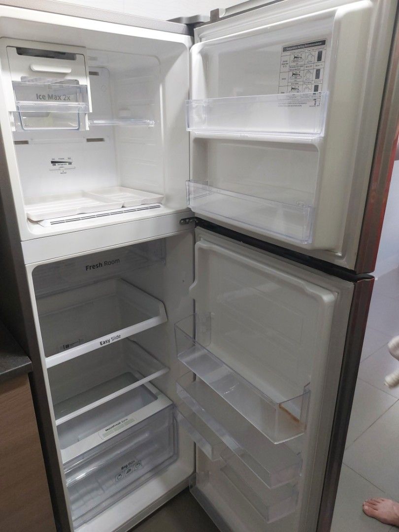 Samsung 2 door top mount freezer fridge 455L, TV & Home Appliances