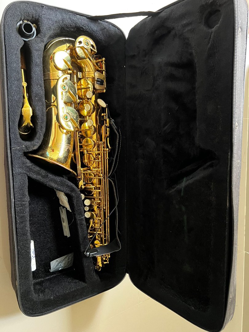 Saxophone Alto Prelude Conn by Selmer on Carousell