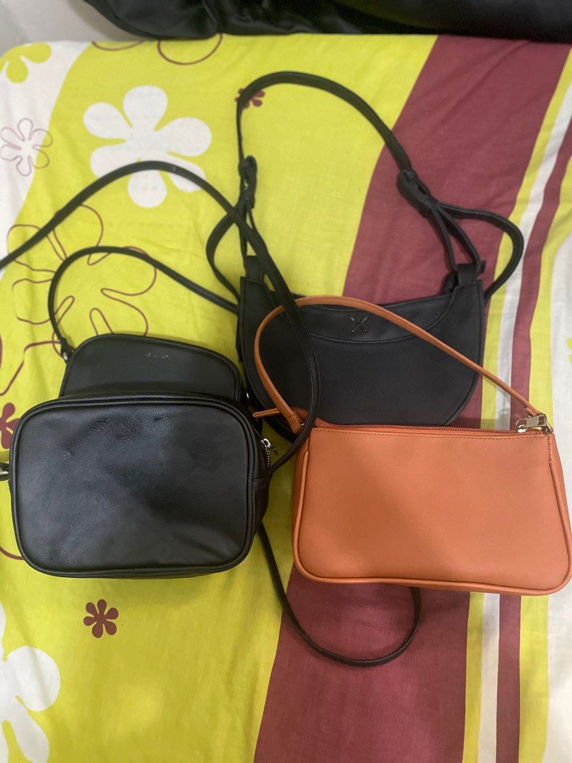Shoulder/sling bag on Carousell