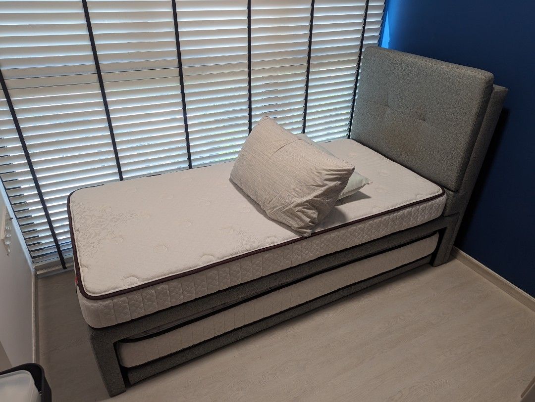 Single Bed with Pull out (convertible to large bed), Furniture & Home