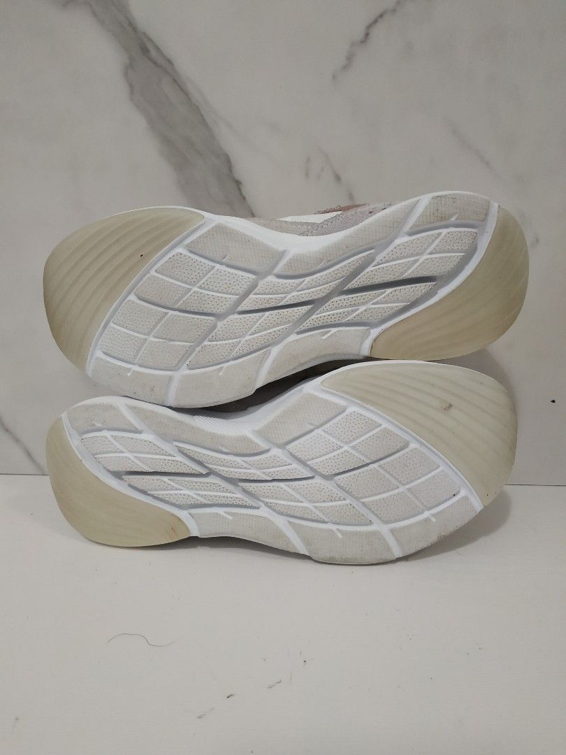New skechers shoes best sale 219