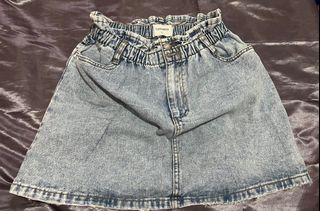 (Category: ) located in . Submitted by rossiee25 (Listing ID 1248957591, Image 1). Description: .