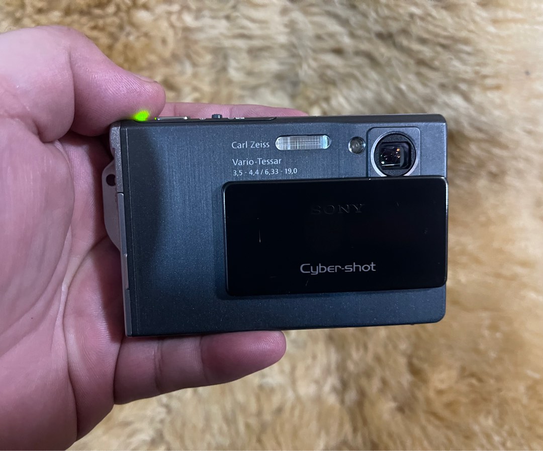 Sony Cybershot DSCT7 Rare Ultra Slim Digital Camera on Carousell