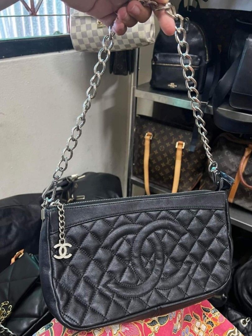 Chanel timeless pochette on sale