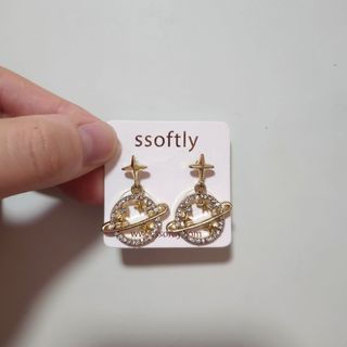 (Category: ) located in . Submitted by esterrjx (Listing ID 1249032307, Image 1). Description: .