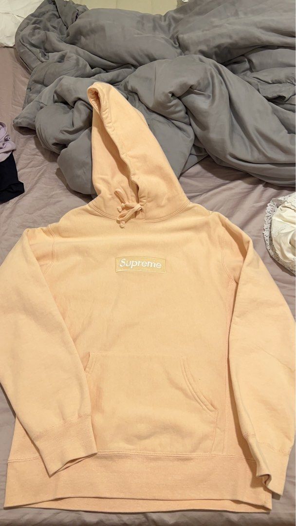 Peach box outlet logo hoodie