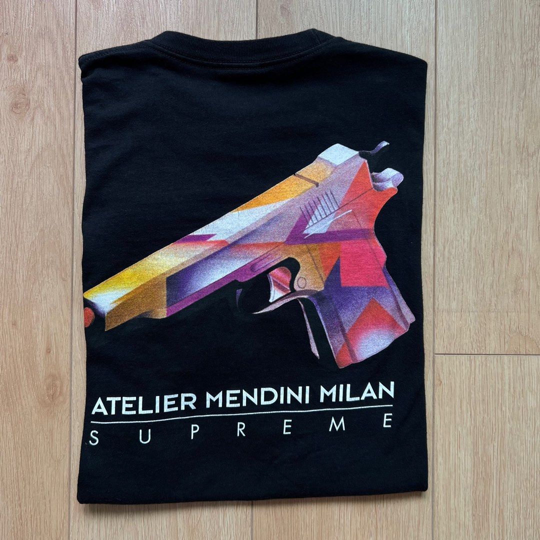 Supreme X Mendini size M