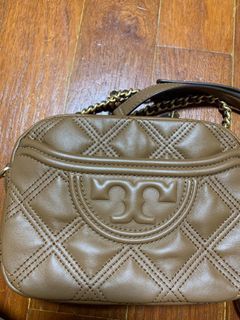 Tory Burch 2021 Latest Release 718 Tassel Fleming Chain Bag, Women's  Fashion, Bags & Wallets, Purses & Pouches on Carousell
