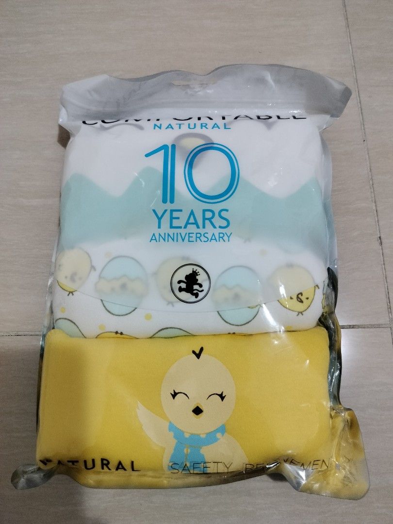 training diaper, Babies & Kids, Bathing & Changing, Diapers & Baby