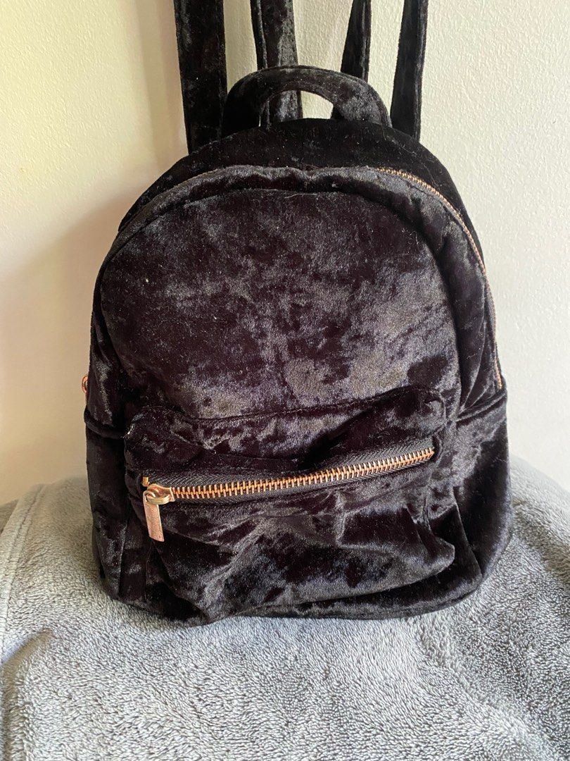Black velvet hotsell backpack