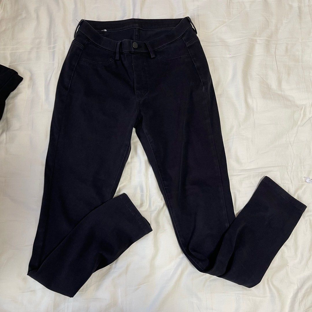 👖 UNIQLO ultra stretch jean leggings pants (dark navy), Women's Fashion,  Bottoms, Jeans & Leggings on Carousell
