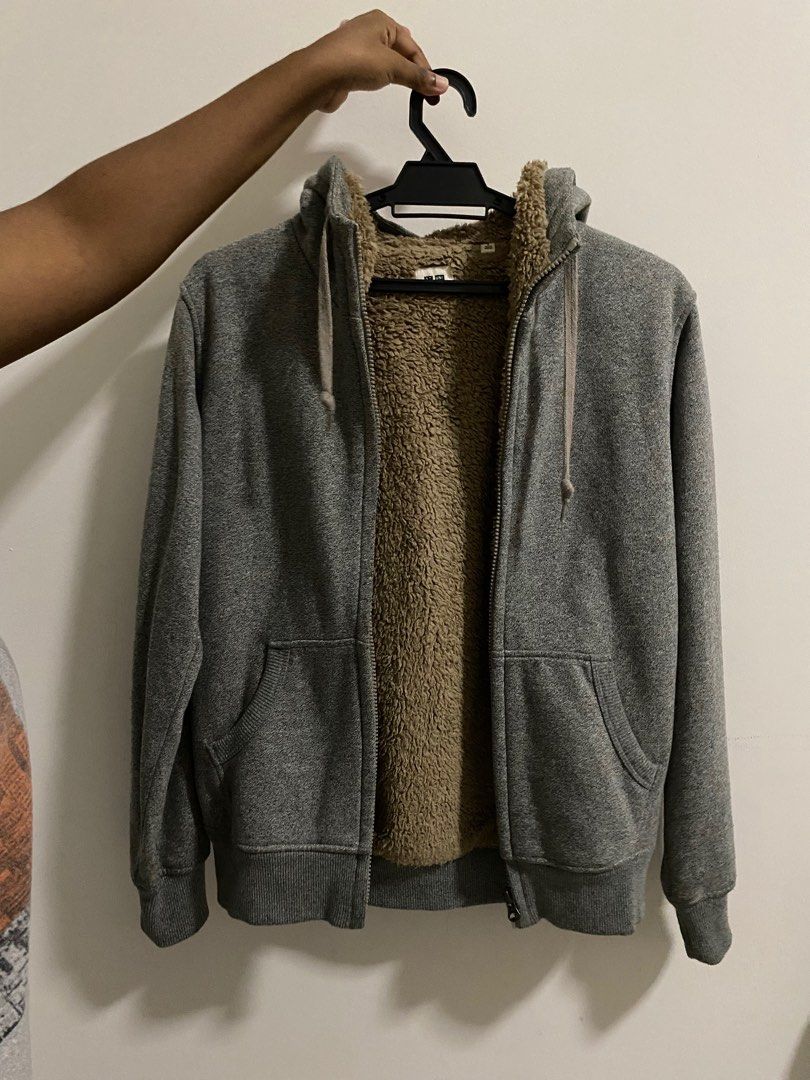 Hoodie with online fur inside