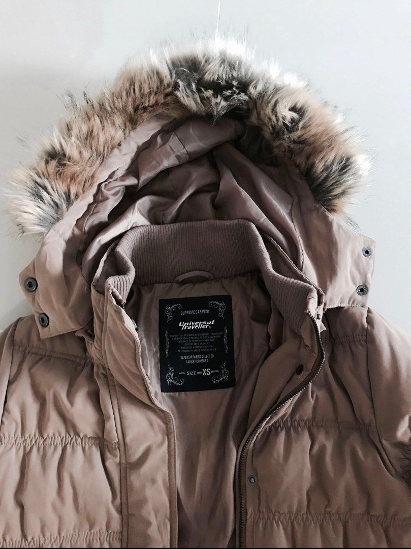 Universal traveller winter coat on sale