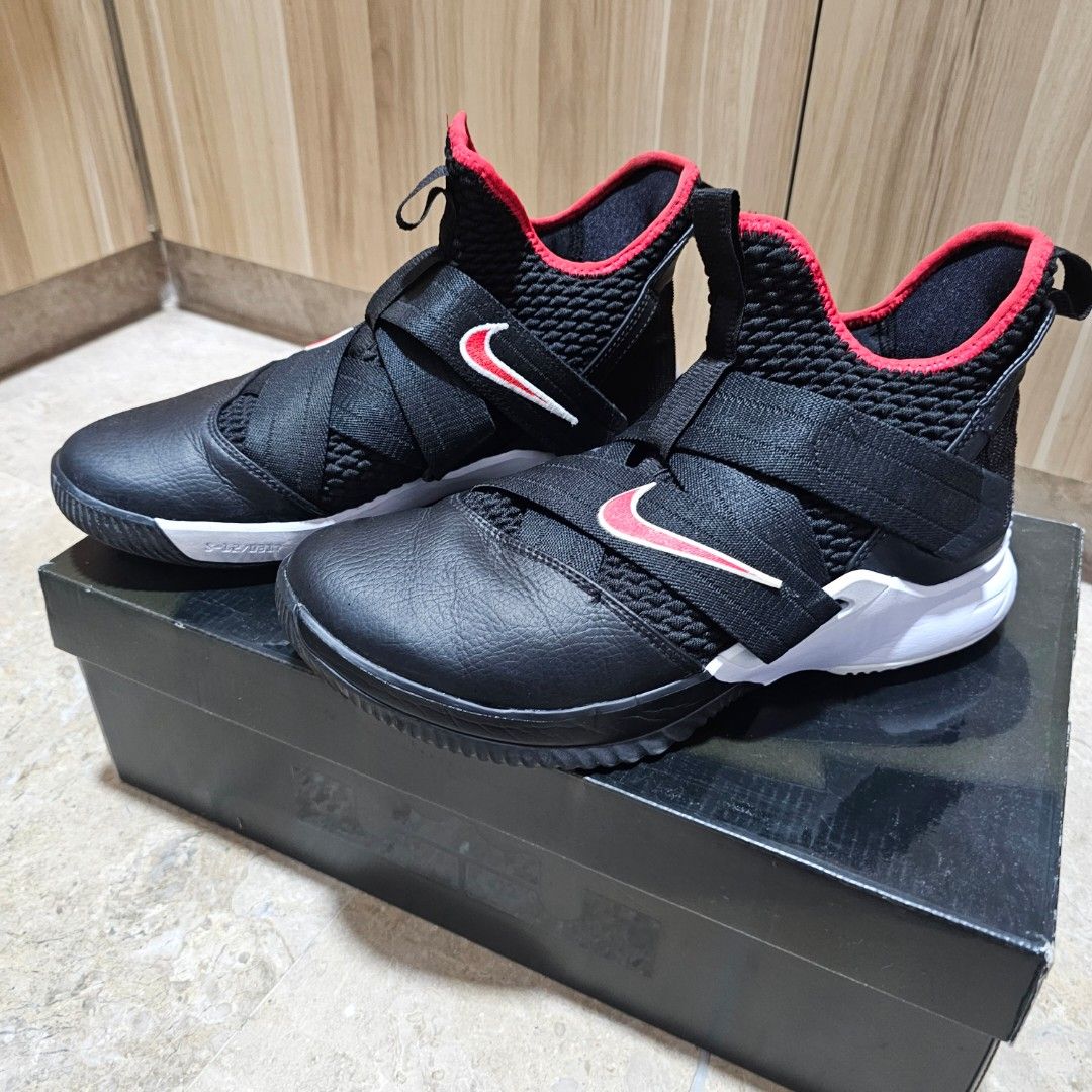 Lebron soldier 12 store box