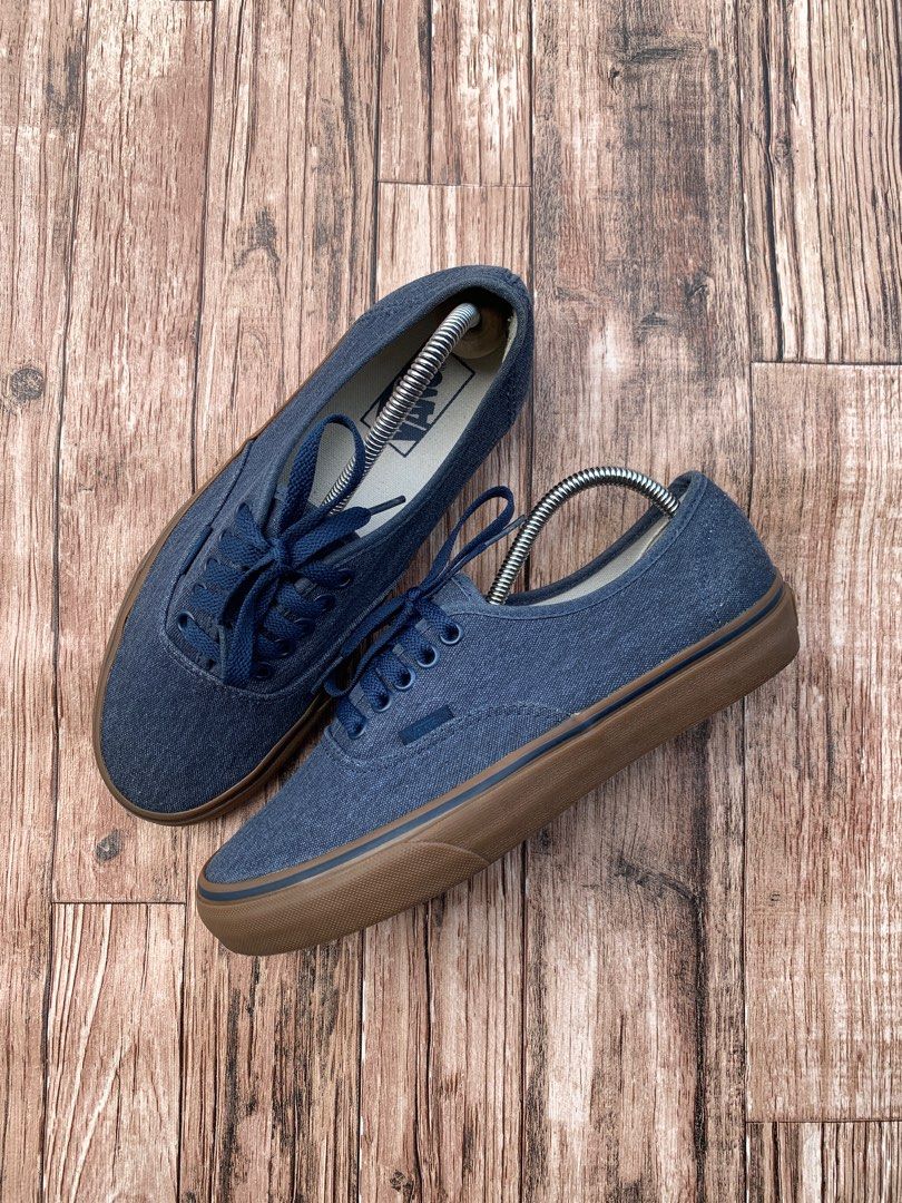 Vans authentic navy outlet gum sole