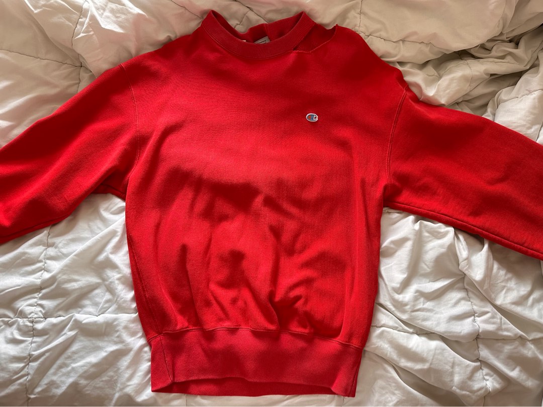 Vetements champion crewneck hotsell