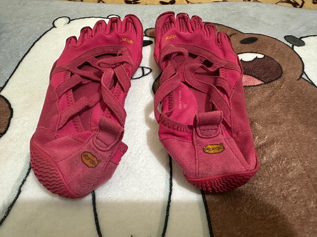 Vibram 5 fingers on Carousell