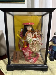 (Category: ) located in . Submitted by petrova_items (Listing ID 1248974374, Image 1). Description: .