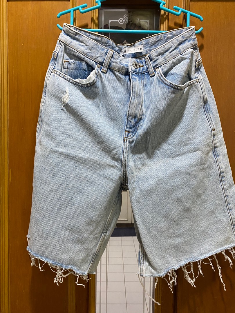 Levis bermuda ela new arrivals