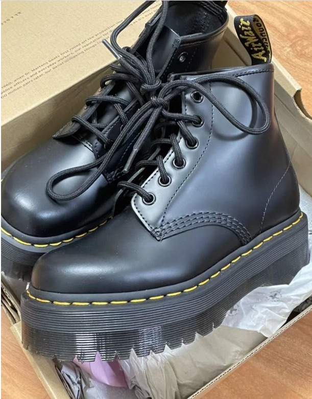 Martens 101 smooth hotsell
