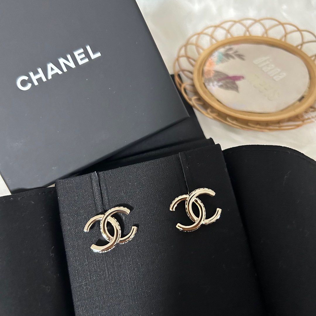 CHANEL, Jewelry, Chanel Cc Crystal Earrings 23b
