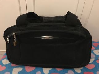 SELLING LOW❗️💯 Authentic Original Delsey Paris Black Carry On Travel Bag