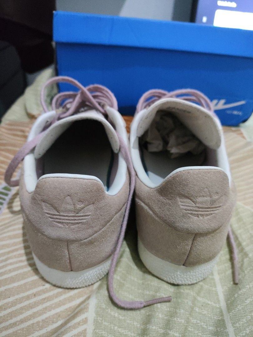 ADIDAS GAZELLE STITCH AND TURN Fesyen Pria Sepatu Sneakers di Carousell