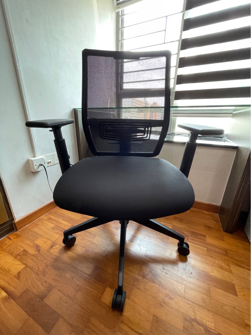 Aloha easy task chair clearance