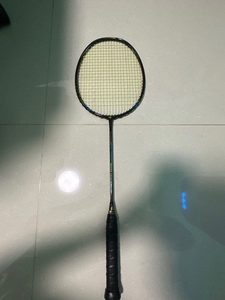 Apac 725 Racket APAC badminton racket, Sports Equipment, Sports & Games, Racket & Ball ...