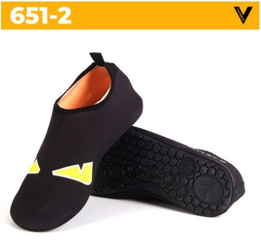 Adult discount beach shoes