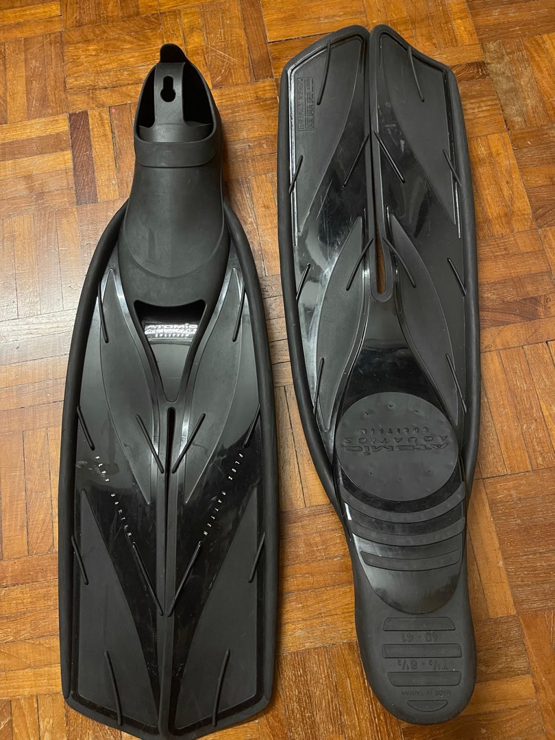 Atomic aquatic split fin, Sports Equipment, Sports & Games, Water