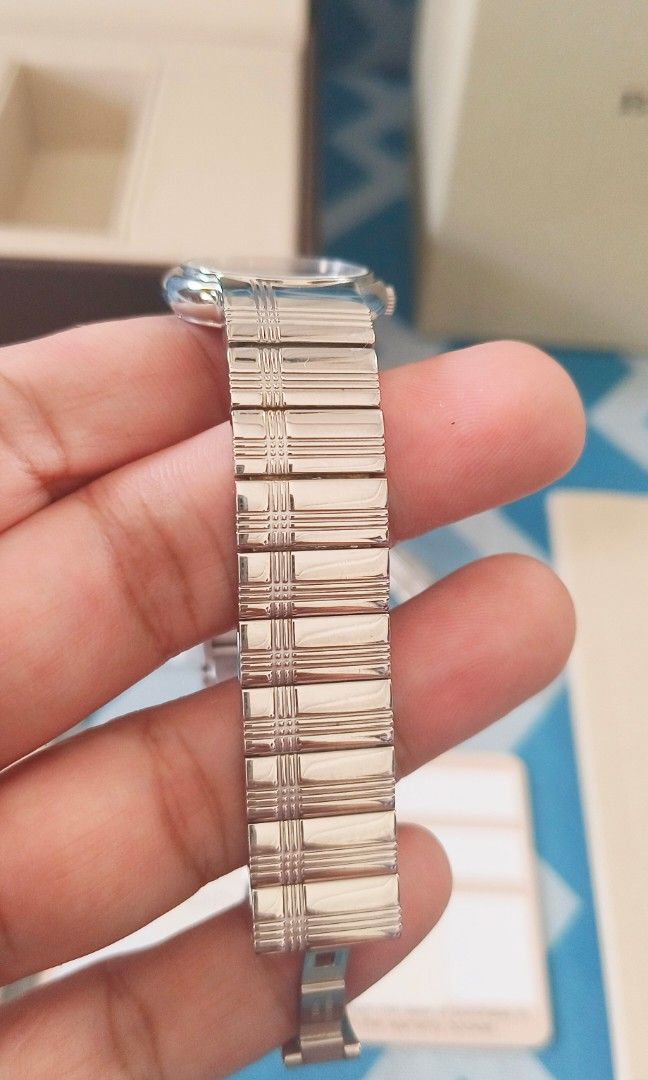 Burberry watch extra links clearance