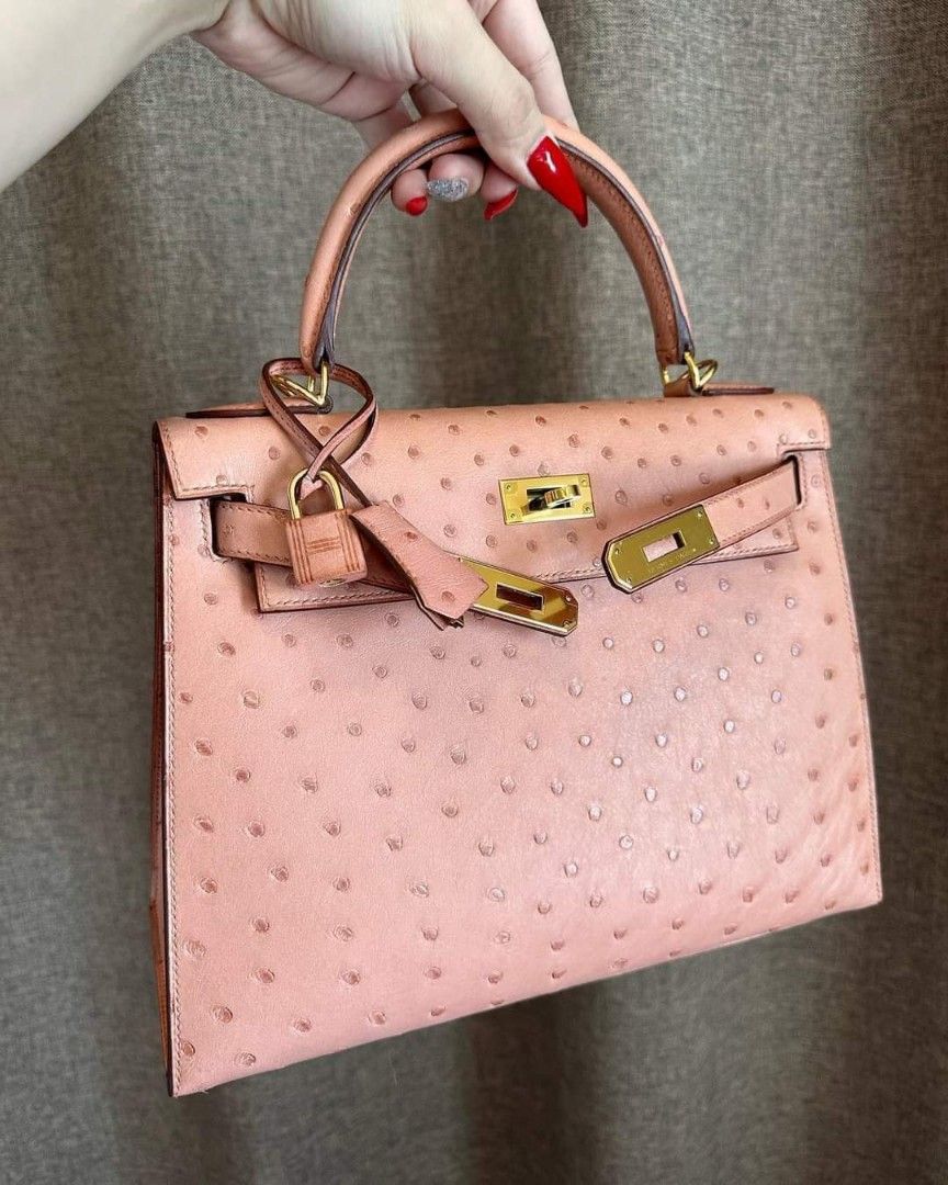 Authentic Hermès Kelly 28 Sellier Ostrich in Terre Cuite GHW