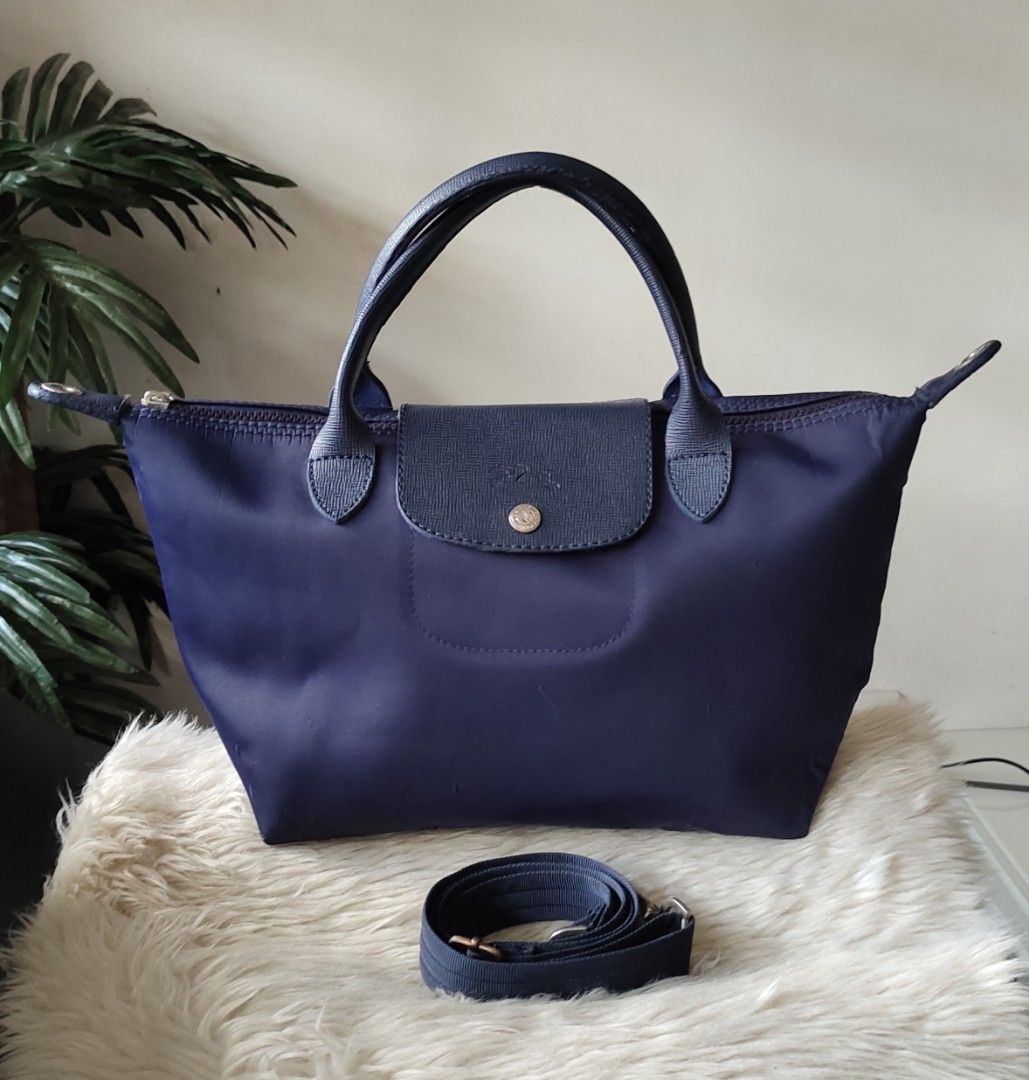 Longchamp Le Pliage Hobo Bag, Luxury, Bags & Wallets on Carousell