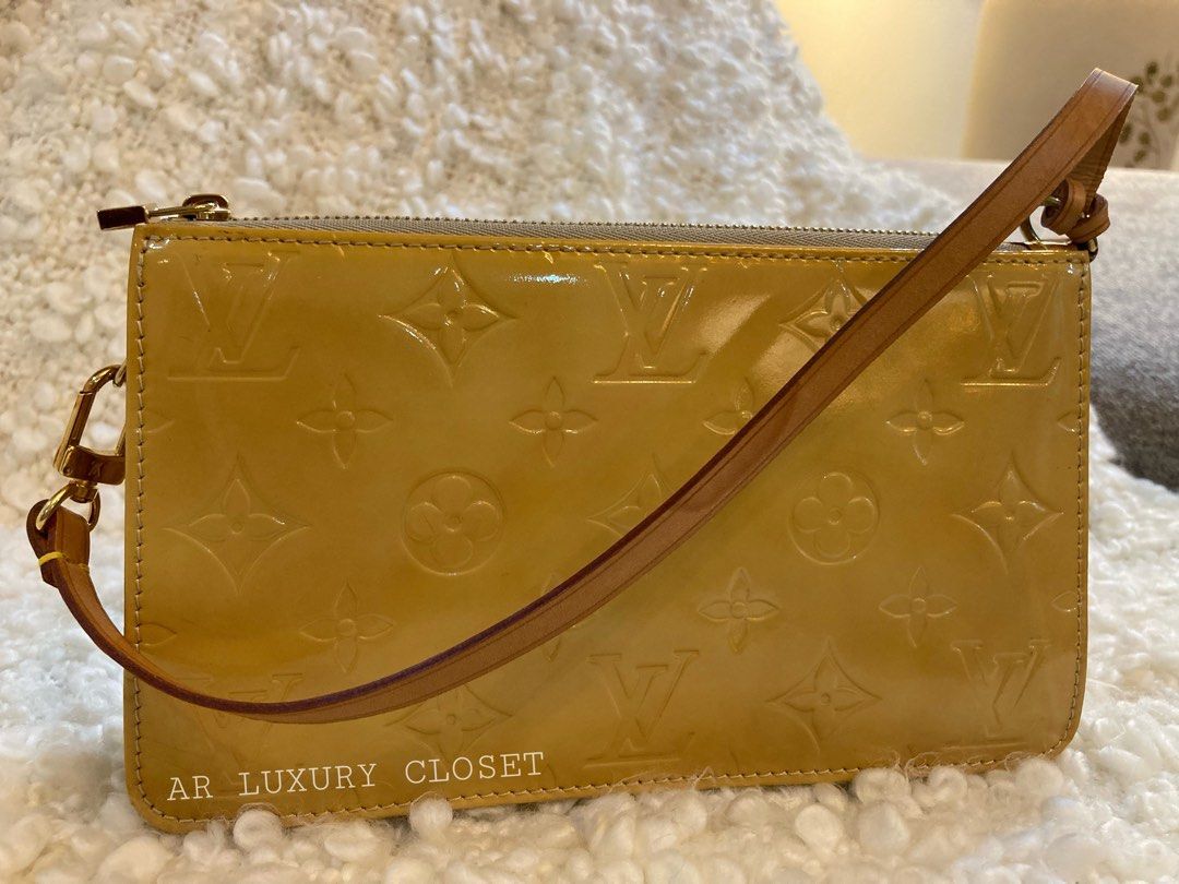 Authentic Louis Vuitton Vernis Lexington Pochette, Luxury, Bags & Wallets  on Carousell