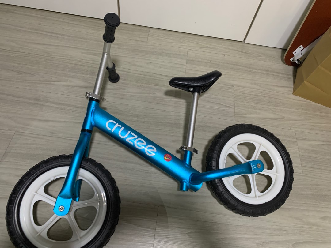 Balance Bike Cruzee, Hobbies & Toys, Toys & Games on Carousell