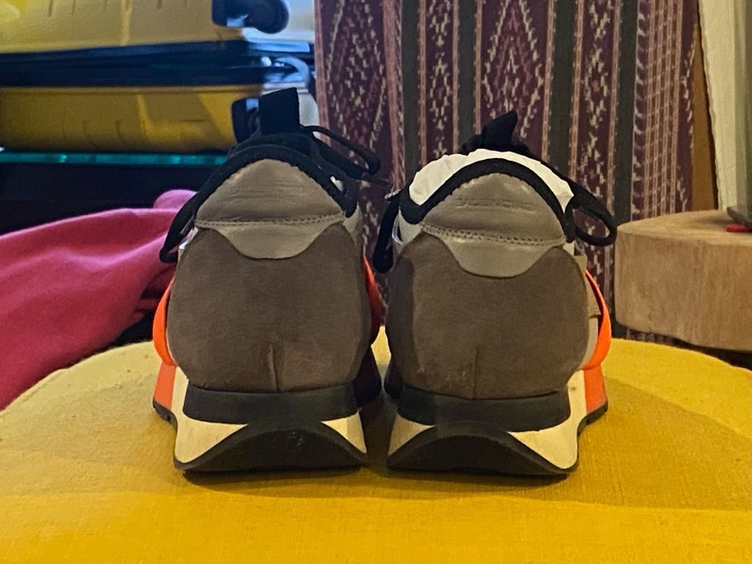 Balenciaga race cheap runners womens brown