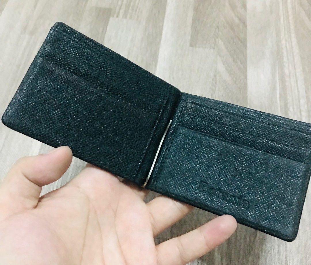 Botania Card Holder, Men's Fashion, Watches & Accessories, Wallets