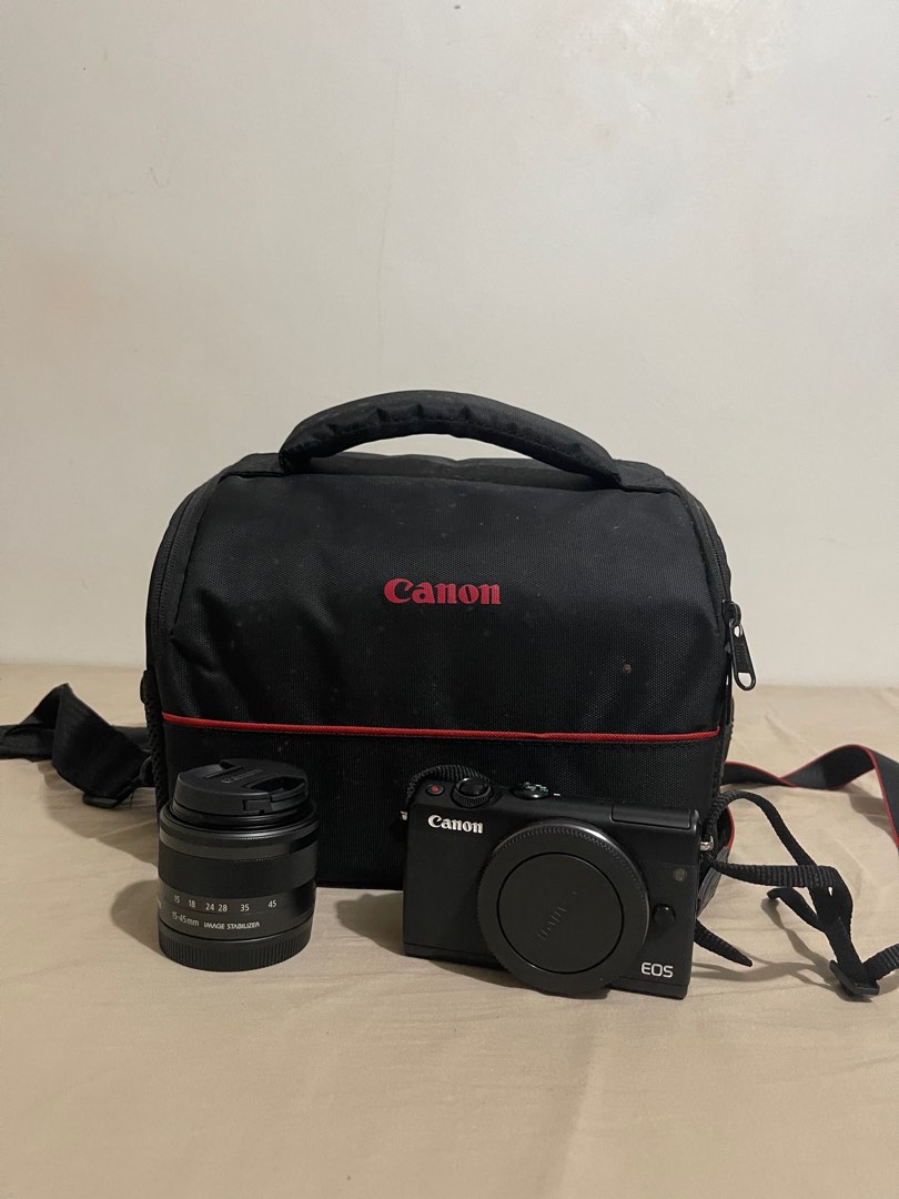 øjenvipper pen Uventet Canon EOS M100 with accessories, Photography, Cameras on Carousell