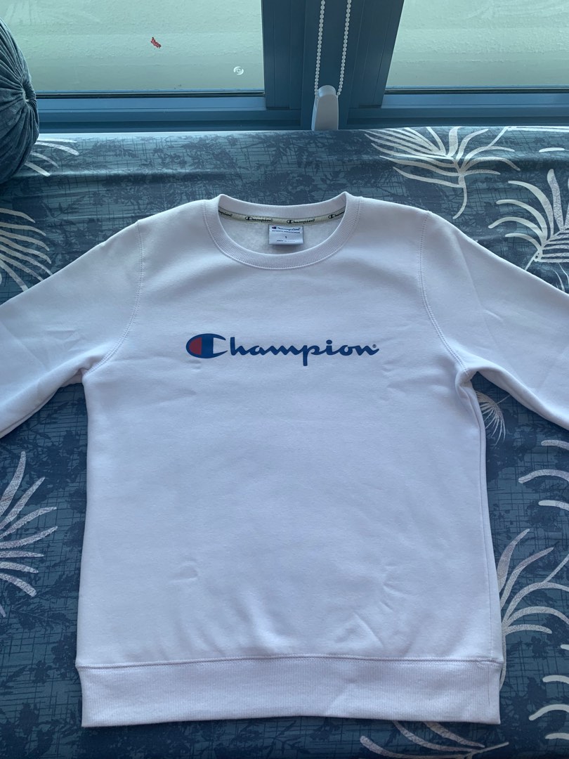 White champion clearance crewneck sweatshirt