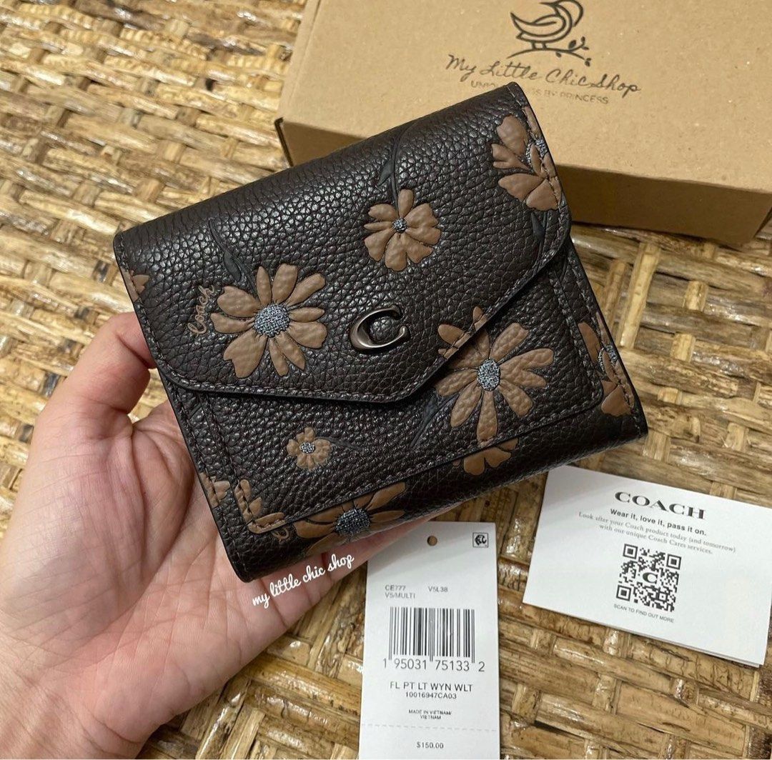 coach wyn small wallet w floral print