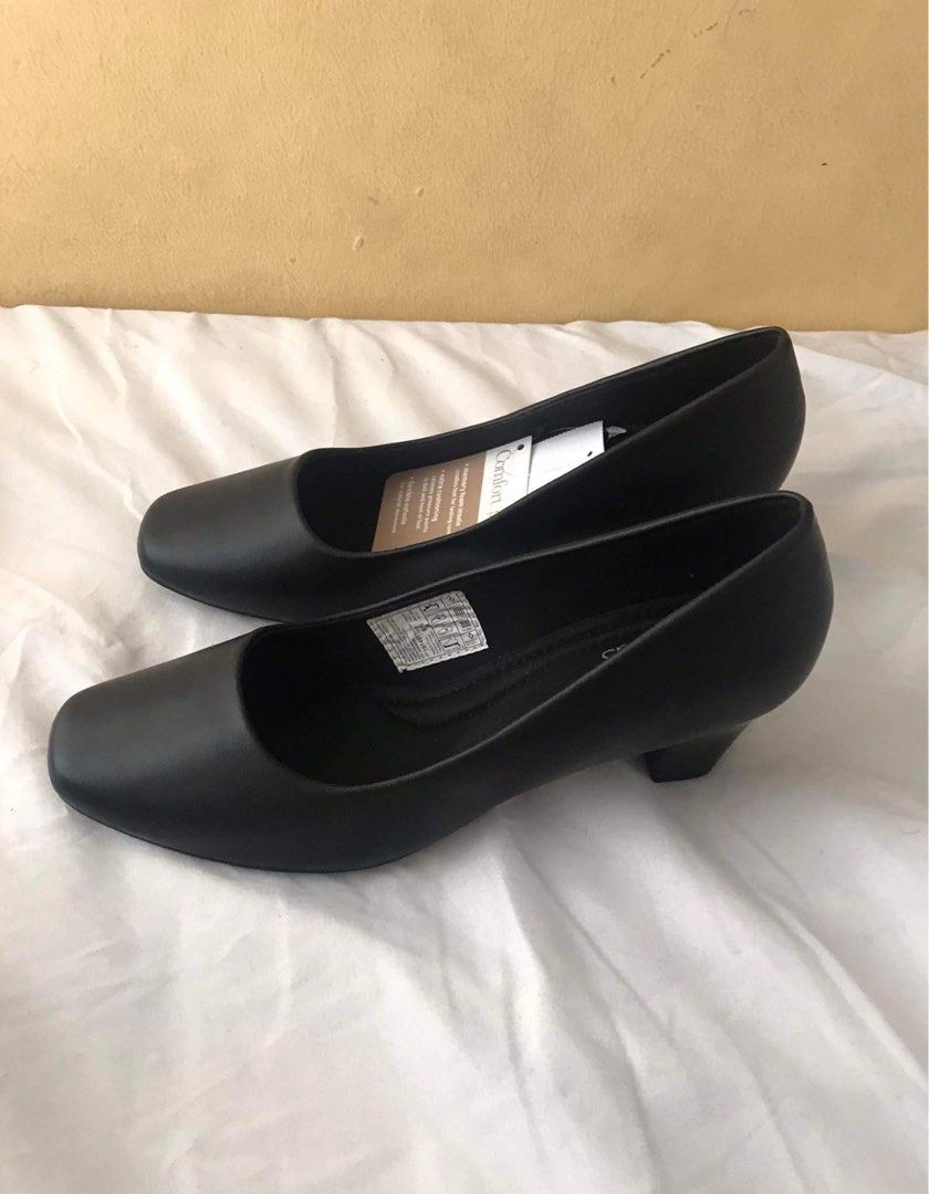 Payless all black 2025 shoes