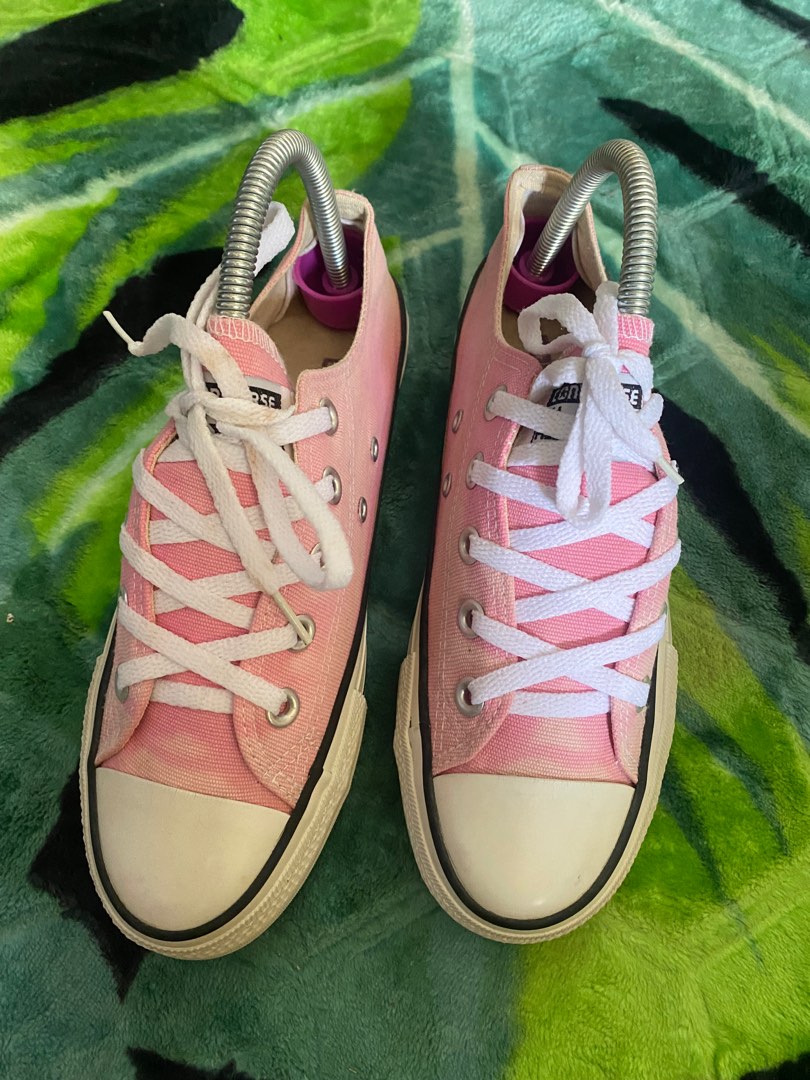 Used pink converse on sale