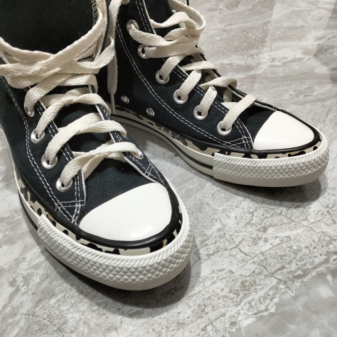 Converse taman anggrek clearance