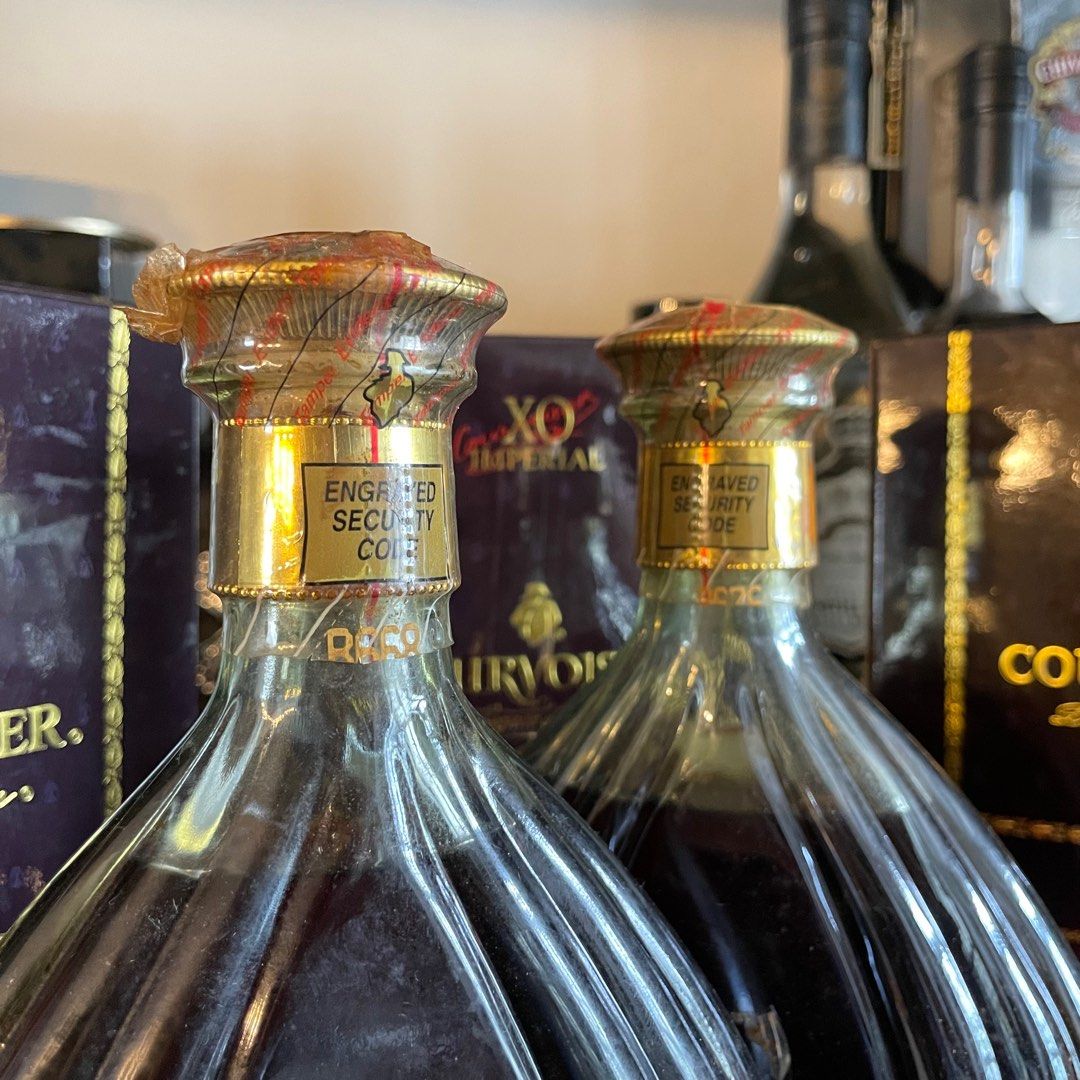Courvoisier XO Cognac imperial 老酒 Old vintage sealed 350ml, Food