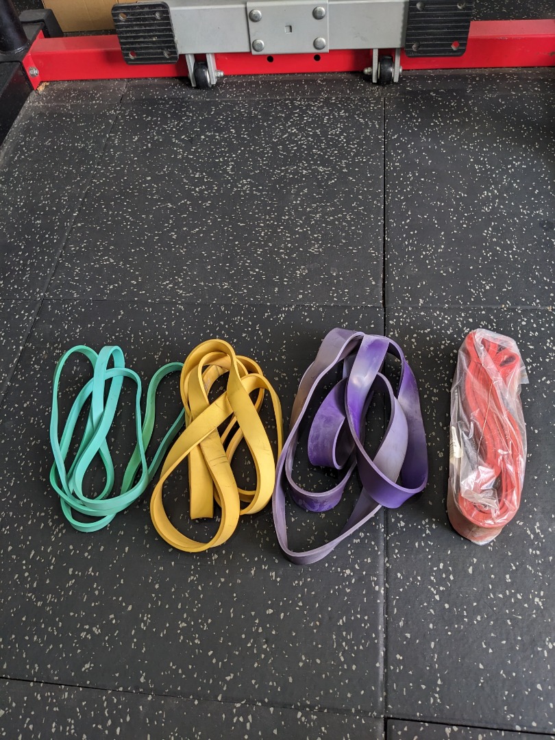 Decathlon bands, Sports Equipment, Exercise & Fitness, Toning