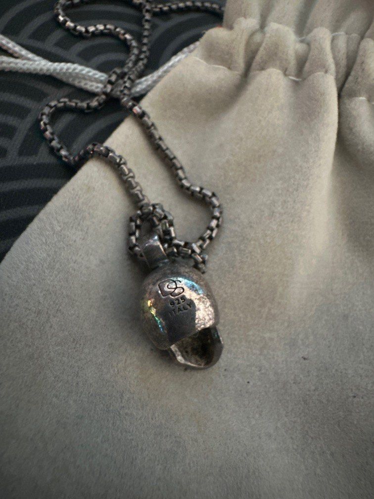 Degs and sal skull necklace top