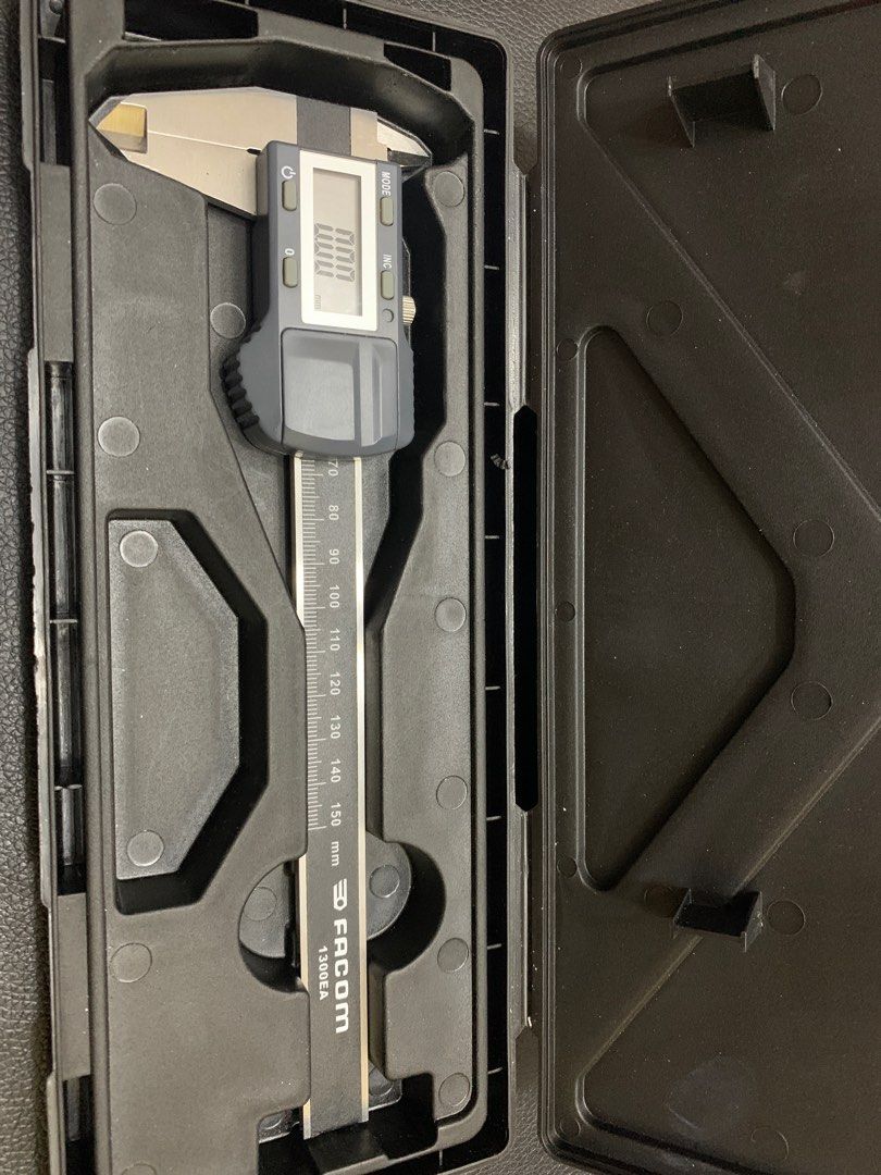Mitutoyo - Carbon Fiber Digital Calipers - 0 - 2000mm Ranges | Judge Tool & Gage - View #8